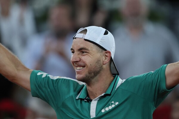 Diario HOY | Struff frena a Tsitsipas y es semifinalista en la Caja Mágica