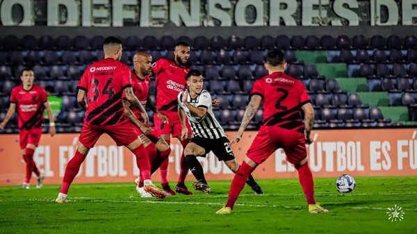 Otra derrota de Libertad en casa y se complica en Copa Libertadores | 1000 Noticias