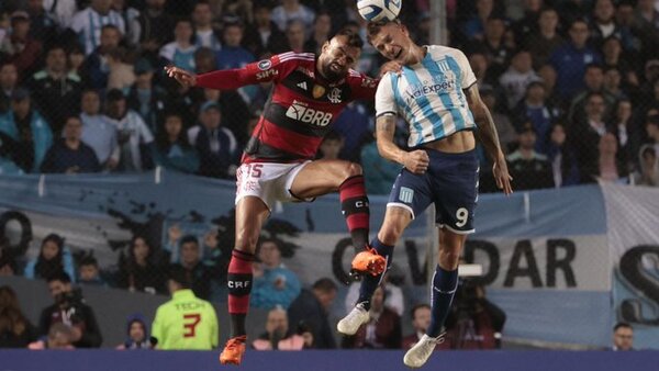 Racing rescata un empate frente a Flamengo