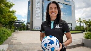 La primera mujer al mando de un equipo VAR de Conmebol