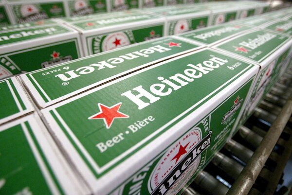 El grupo cervecero Heineken anuncia inversiones por 240 millones en Brasil - MarketData