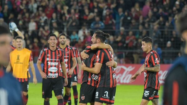 Patronato golea a Melgar en el Grupo H