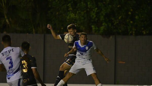 Nacional y Ameliano abren la fecha 16