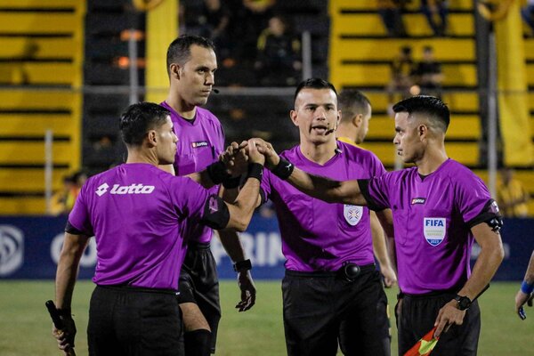 Las designaciones arbitrales para la fecha 16 del Torneo Apertura