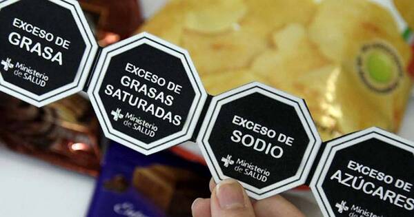 La Nación / Etiquetado de alimentos: “Buscamos impactar en la población para que coman mejor”, explican