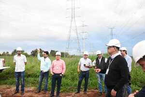 Línea de 500 kV- Yguazú: construcción de segunda terna se encuentra en su etapa final - .::Agencia IP::.