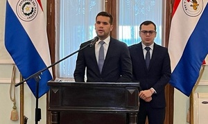 Ejecutivo presenta proyecto de ley para reglamentar la senaduría vitalicia