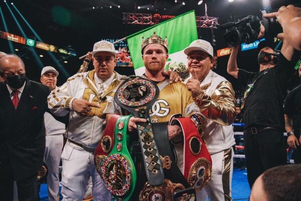 Diario HOY | Vuelve ‘Canelo’ Álvarez y expone sus títulos ante Ryder