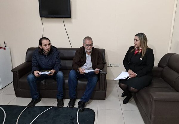 Denuncian a seguidores de Cubas por amenazas a periodistas - ADN Digital