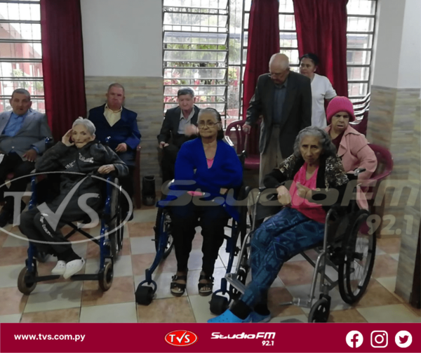 HOGAR DE ANCIANOS DE SANTA MARÍA FESTEJA EL DÍA DEL ABUELO EN MEDIO DE NECESIDADES POR FALTA DE APOYO