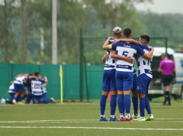 A fuerza de goles comenzó la sexta fecha - APF