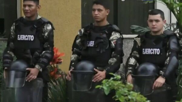 Militares resguardan el predio del TSJE en Asunción