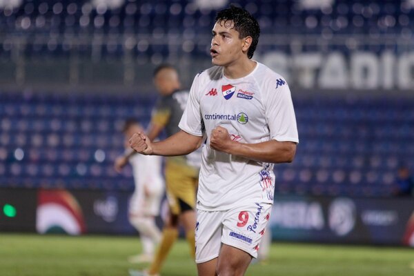 Nacional se impone con lo mínimo a Ameliano y le alcanza - La Tribuna