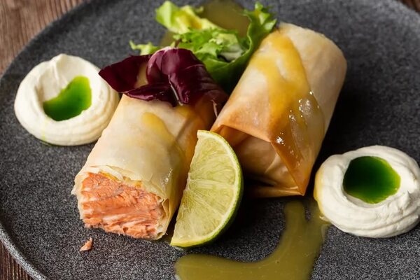 Almuerzo top: salmón envuelto en masa hojaldrada - Gastronomía - ABC Color