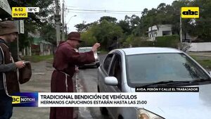 Video: Capuchinos realizan la tradicional bendición de vehículos - ABC Noticias - ABC Color