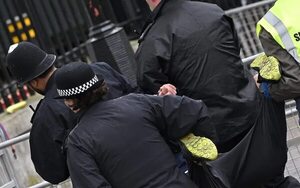 Reino Unido: policía arresta a 52 personas por alteraciones públicas en coronación de Carlos III - Mundo - ABC Color