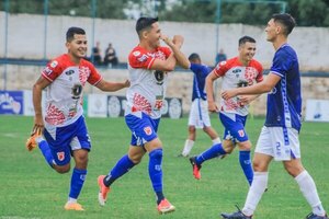 Versus / Carapeguá e Independiente de Campo Grande se acomodan en la tabla