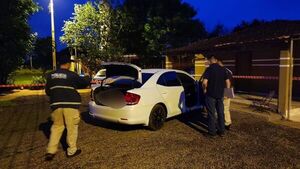 Encuentran a un cadáver en el baúl de un vehículo