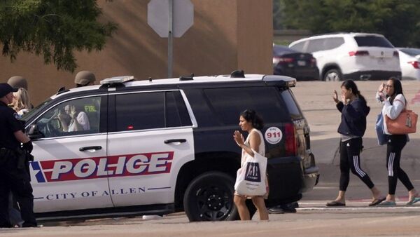 Un tiroteo deja varios muertos en un centro comercial de Texas