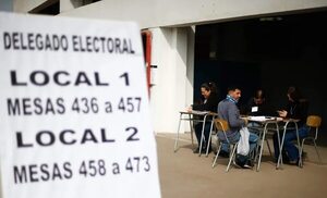 Abren centros de votación para los segundos comicios constituyentes en Chile - Mundo - ABC Color