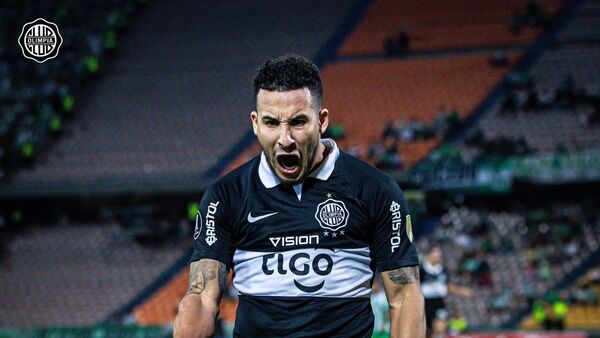 Olimpia no se guarda ninguna carta