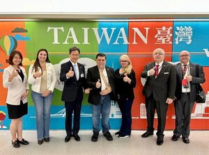 El ministro de Salud visita Taiwán para reforzar cooperación bilateral - Mundo - ABC Color
