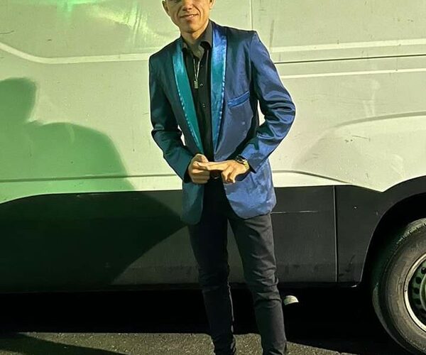 (VIDEO)Alder Alcides respondió por primera vez a los ñañalos y llenó discoteca en Bilbao