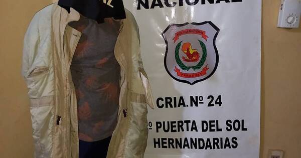 La Nación / Tras huir, vecinos detienen a hombre que intentó robar una vivienda