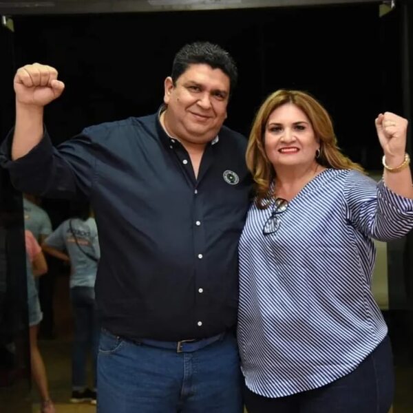 Roque Alonso hace voto castigo a la lista del esposo de la intendenta - Política - ABC Color