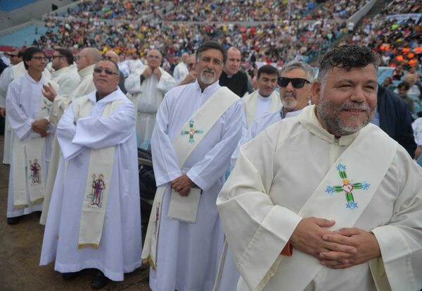 El Papa celebró este domingo la beatificación del primer obispo de Uruguay - La Tribuna