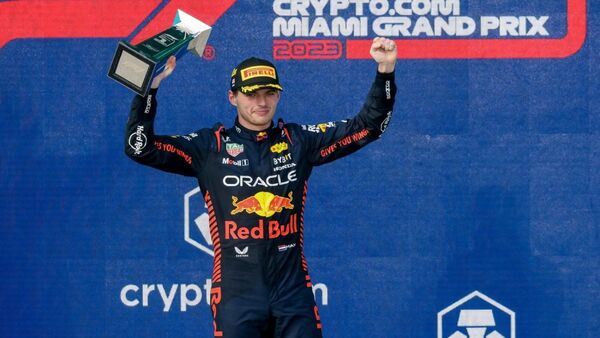 Max Verstappen se exhibe en Miami