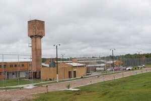 Diario HOY | Madre fue con su hija a la cárcel de Emboscada para "visita privada" a un recluso