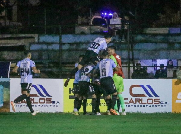 Guaireña se impone a Olimpia en Villarrica - APF