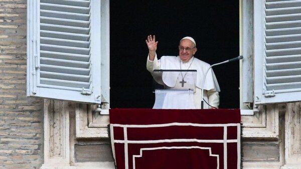El papa Francisco celebra las beatificaciones de una española y un uruguayo