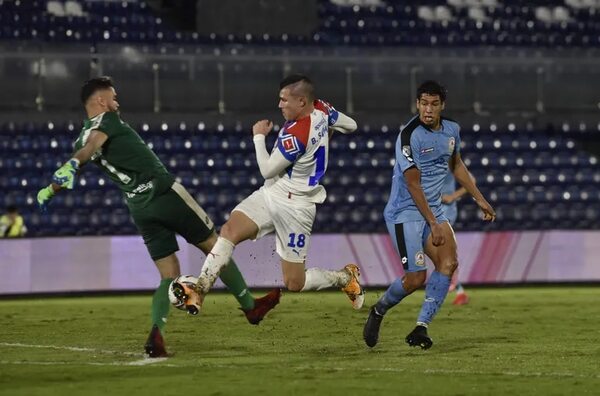 Cerro no luce pero sigue dando pelea en el torneo Apertura - Fútbol - ABC Color