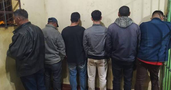 La Nación / Detienen a nueve manifestantes en Caaguazú por perturbar la paz pública