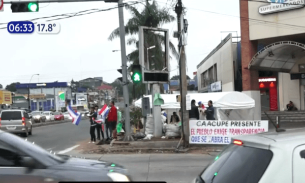 Manifestantes continúan en inmediaciones del TSJE | Telefuturo