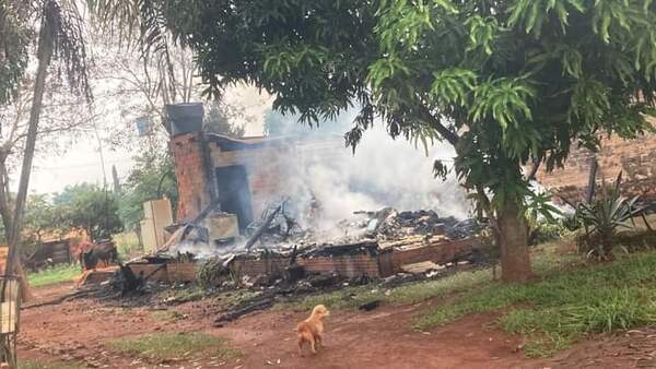 Rapai celoso garroteó a su lapa paraguaya, upéi prendió fuego por su casa y huyó - La Clave