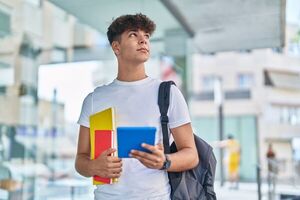Hacienda convoca a pasantías y Becal extiende plazo de postulación - MarketData