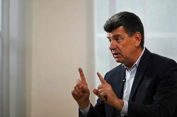 JLRA también pide renuncia de Efraín: “Nos hizo perder muchísima identidad como liberales”
