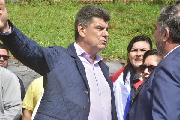 “Yo no creo que sea ganador, yo quiero que haya transparencia”, afirma Efraín - Noticiero Paraguay