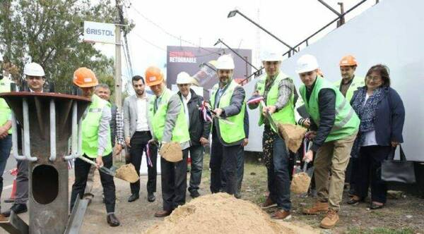 Instalarán 72 nuevos semáforos en puntos "estratégicos" de Asunción