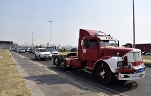 Camioneros también piden apertura del sobre 4 de actas electorales