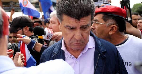 La Nación / El consenso generalizado dentro del PLRA es el pedido de renuncia a Alegre, dice Hugo Fleitas