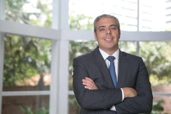 El beneficio Itaú Unibanco crece 14,5% en el primer trimestre - Revista PLUS