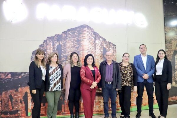Buscan potenciar posadas con servicio de plataformas digitales - trece