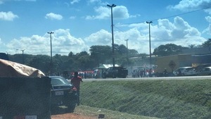 Imputan a 29 manifestantes que habrían cometido varios delitos durante cierre de ruta - Noticde.com