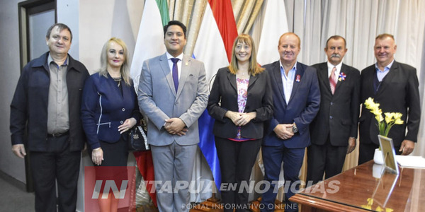 RECONOCIERON COMO “HUÉSPED ILUSTRE” EN ITAPÚA A EMBAJADORA DE POLONIA - Itapúa Noticias