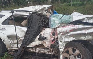 Un hombre murió tras chocar su camioneta contra un camión de gran porte en Itá