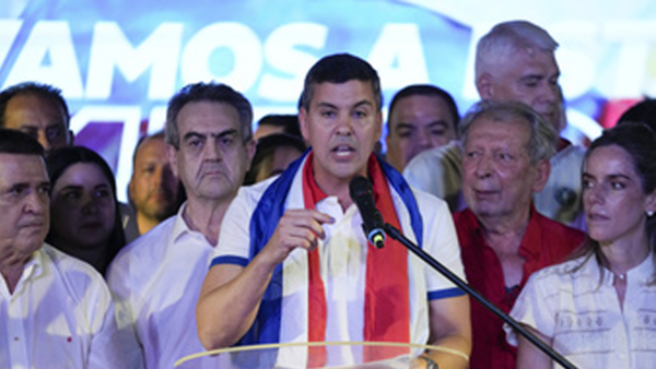El conservador Santiago Peña se impone en las elecciones y será el nuevo presidente de Paraguay